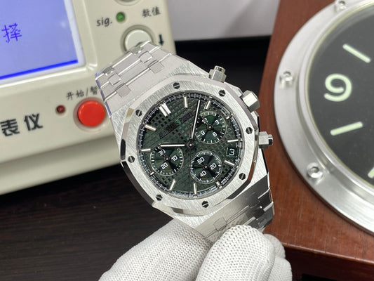 ap Royal Oak Chrono 26240 Stainless Steel Case Green Dial with 4401 Movement