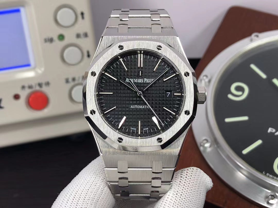 ZF ap Royal Oak 15400 Black Dial 3120 Movement