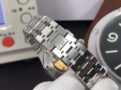 ZF ap Royal Oak 15400 Black Dial 3120 Movement