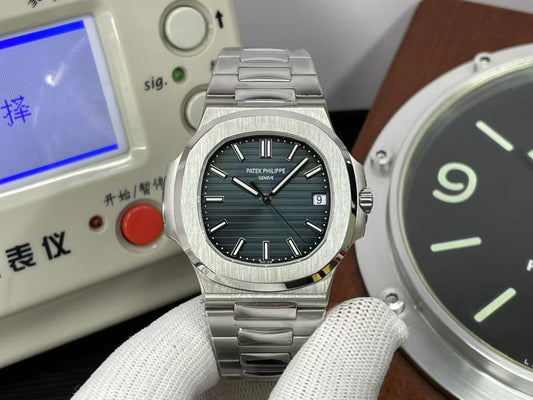 1:1 Exact pp Nautilus 5711 from 3K Factory with SW Dial And Hands