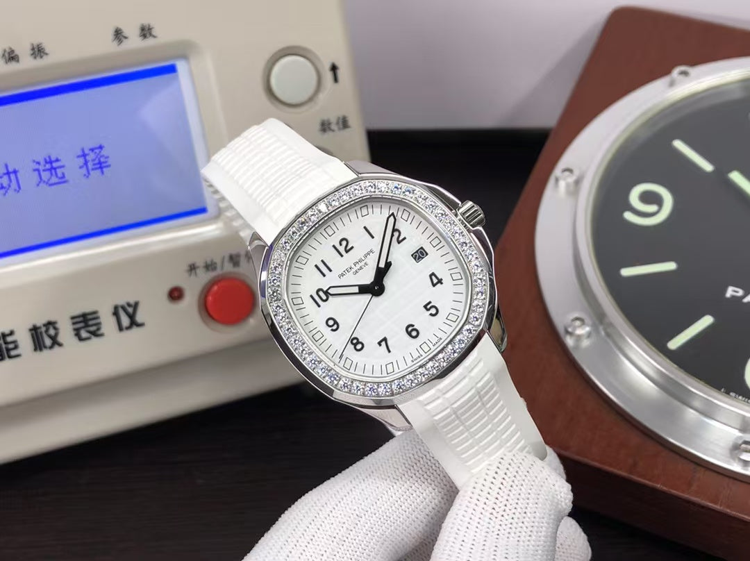pp Aquanaut 5267/200A Swiss Quartz Movement Diamond Bezel White Rubber Band