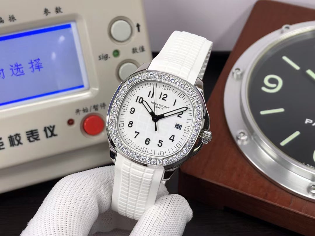 pp Aquanaut 5267/200A Swiss Quartz Movement Diamond Bezel White Rubber Band