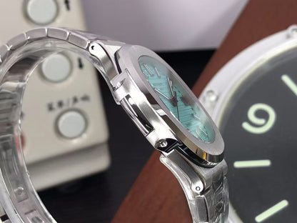 pp Nautilus 5711 324 Movement Tiffany Blue Dial