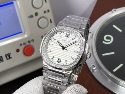 pp Nautilus Lady 7118 35mm 324 Movement Diamond Bezel White Dial