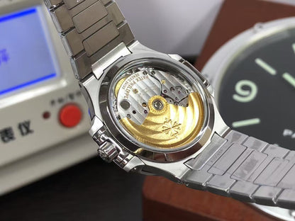 pp Nautilus Lady 7118 35mm 324 Movement Diamond Bezel White Dial