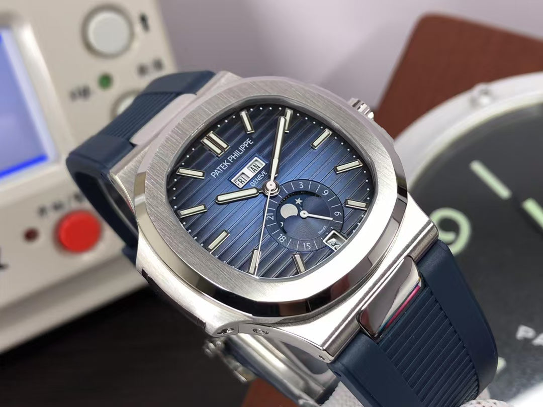 pp Nautilus Annual Calendar 5726 Blue Dial Blue Rubber Band 324 Movement
