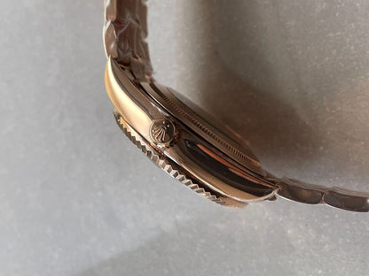 Noob FACTORY 1:1 Rolex Sky-Dweller 326935 RG/SS Turquosi Dial