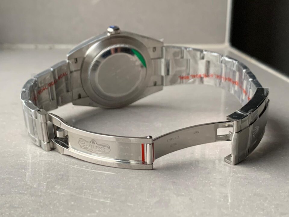 EW FACTORY 1:1 Rolex OYSTER PERPETUAL SILVER DIAL 41MM Asian A3230