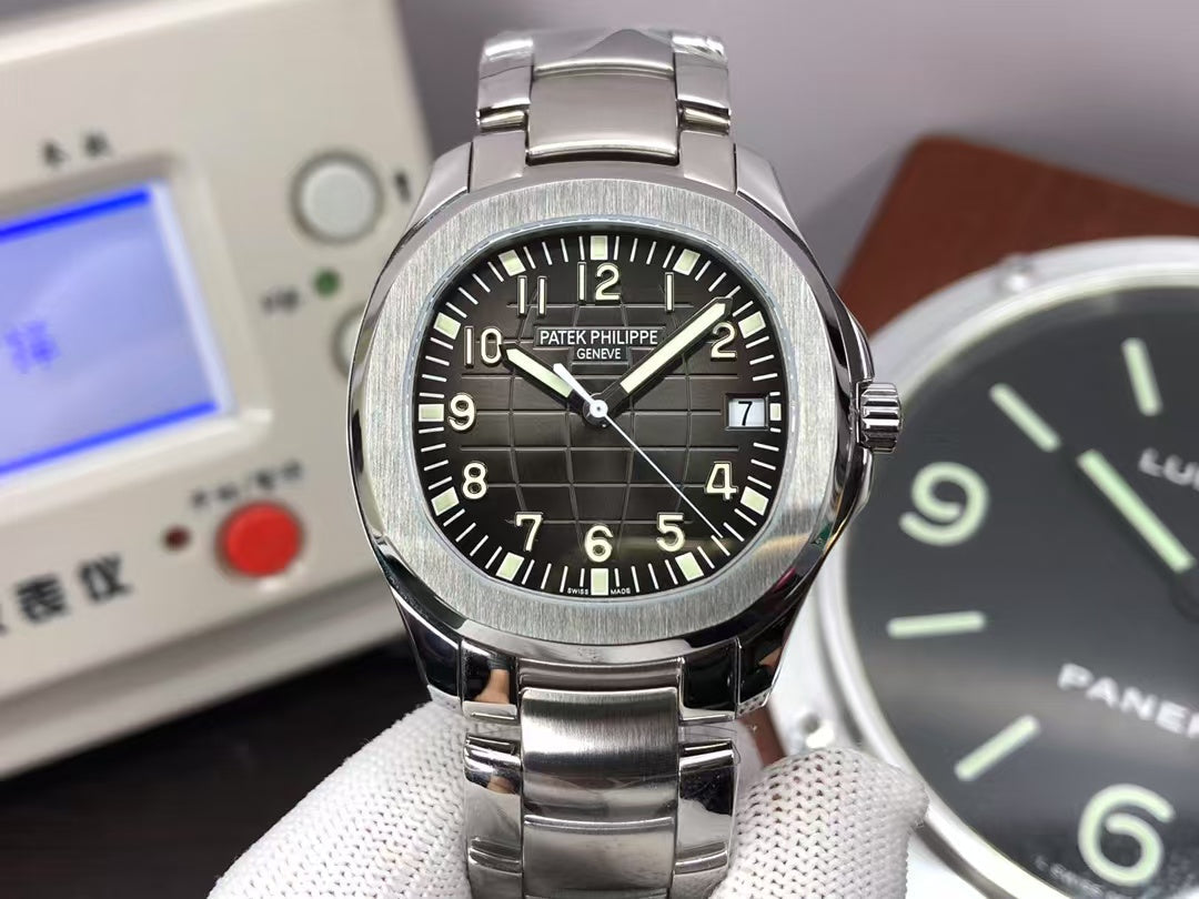 pp Aquanaut 5167A Stainless Steel Case Grey Dial Steel Bracelet with 324 Movement