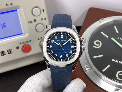pp Aquanaut 5168G 330 Movement Blue Dial Blue Rubber Band