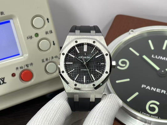 ap Royal Oak 15400 Black Dial Black Rubber Band with Super 3120 Movement