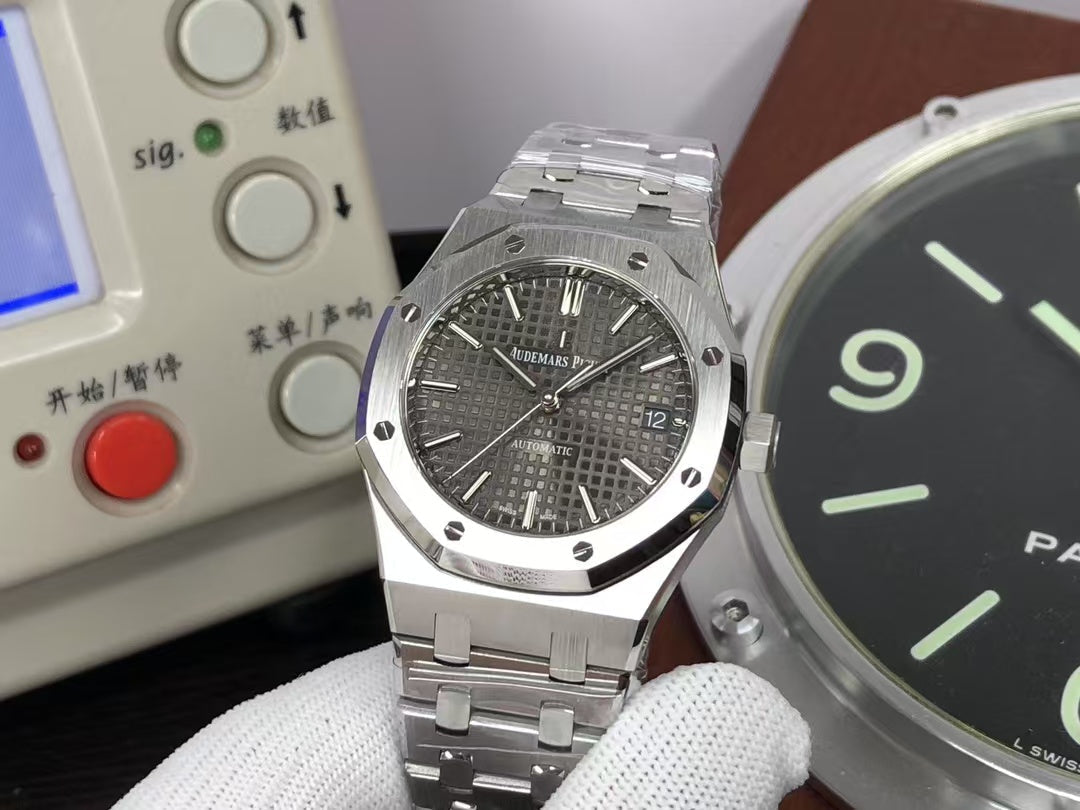 ap Royal Oak 37mm 15450 Gray Dial with Super 3120 Movement