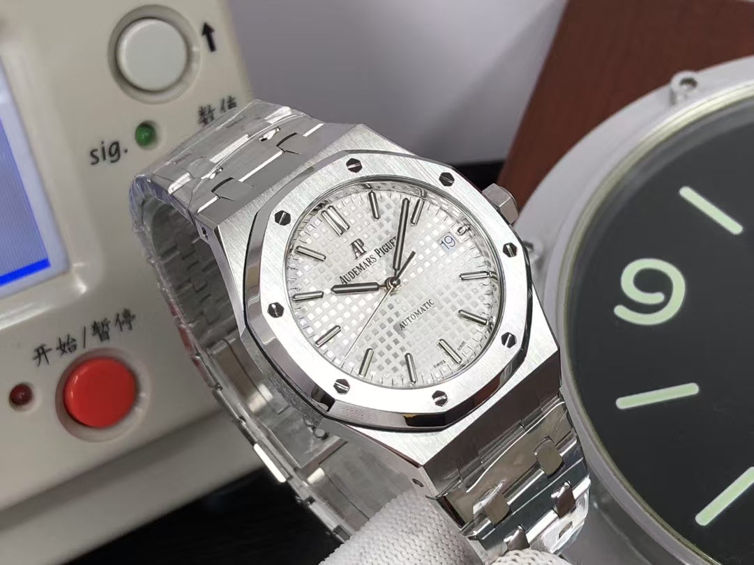 ap Royal Oak 37mm 15450 White Dial with Super 3120 Movement
