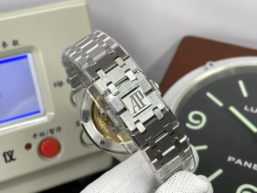 ap Royal Oak 15500 Gray Dial with Super 4302 Movement