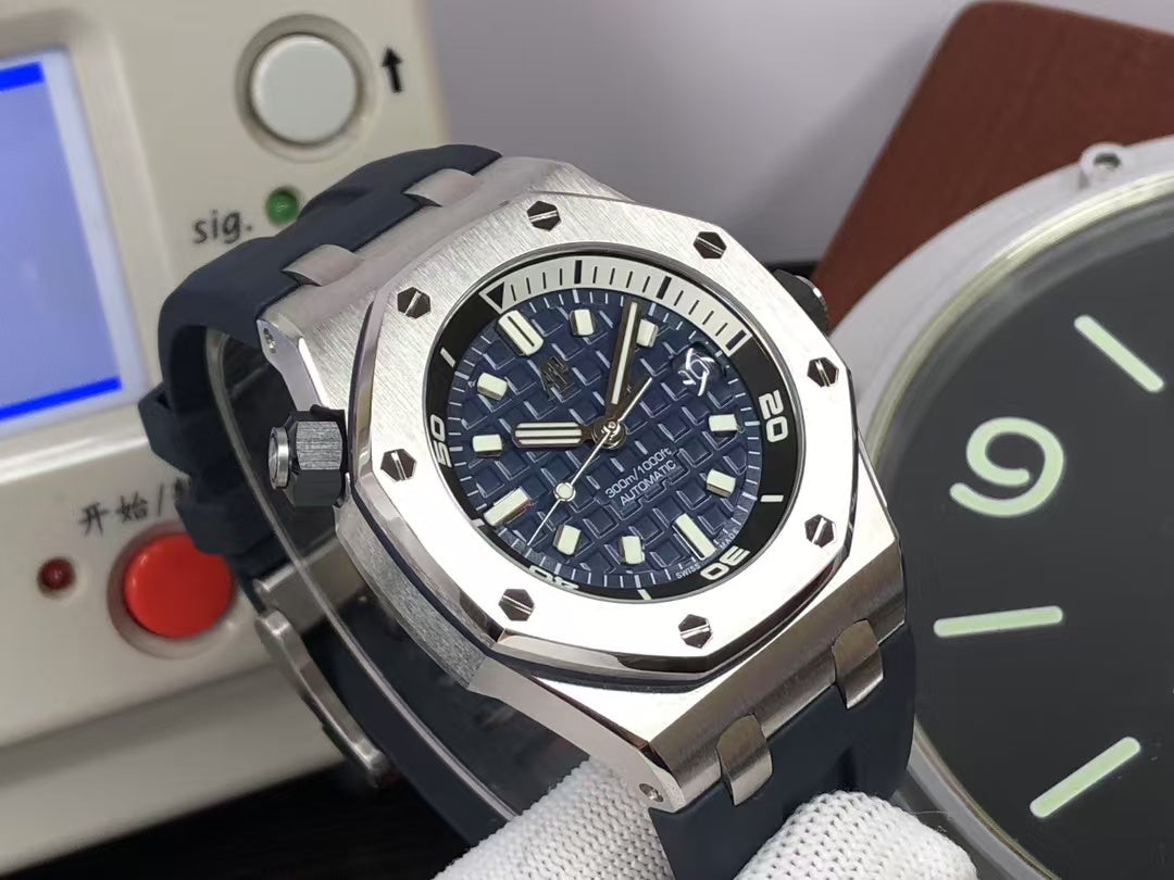 APSF ap Royal Oak Offshore Diver 15720 Blue Dial with Super 4308 Movement