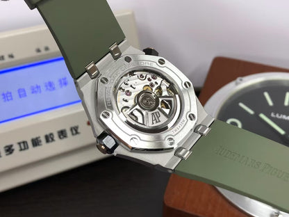 APSF ap Royal Oak Offshore Diver 15720 Green Dial with Super 4308 Movement