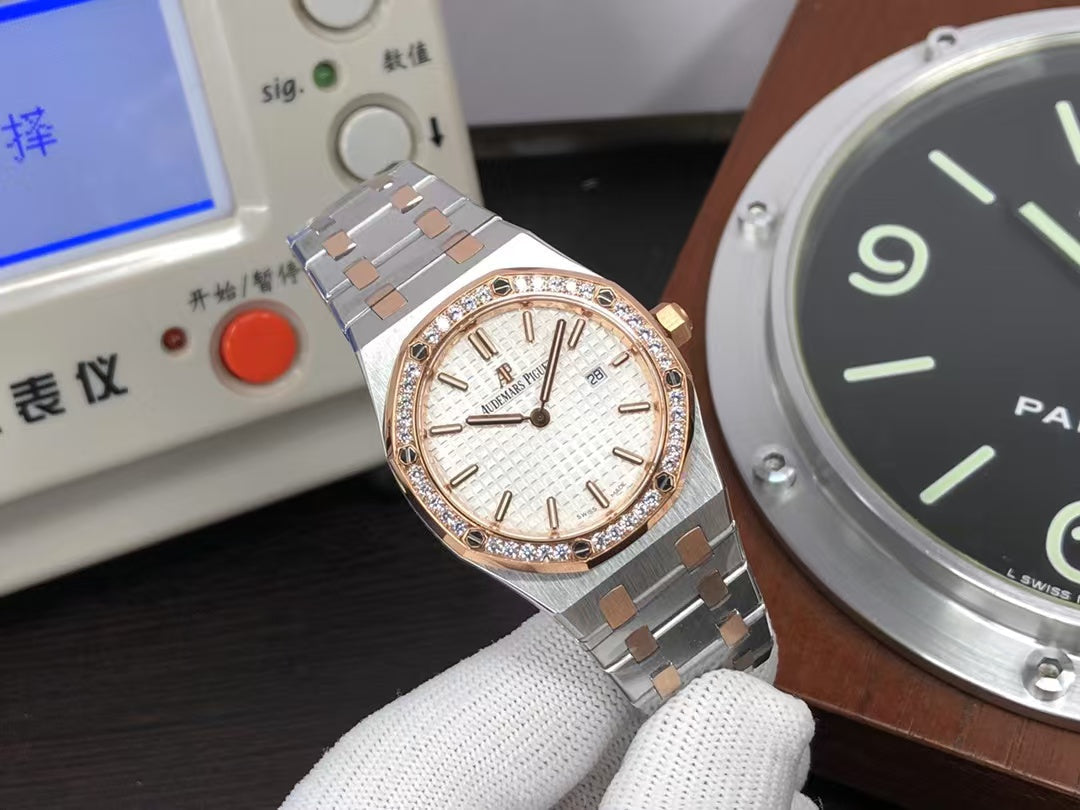 ZF ap Lady Royal Oak 67651 Two Tone case Diamond Bezel Swiss Quartz Movement