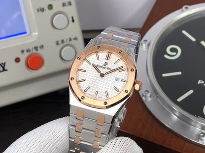 ZF ap Lady Royal Oak 67651 Two Tone White Dial Swiss Quartz Movement
