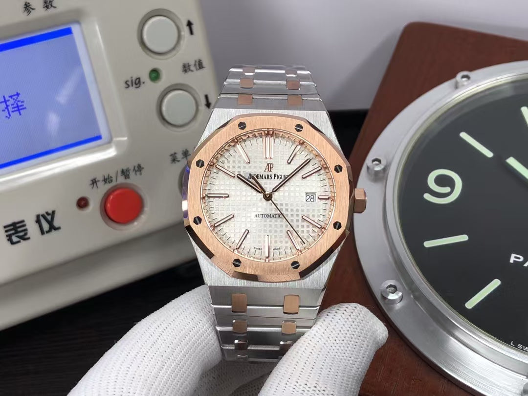 ap Royal Oak 15400 Two Tone Rose Gold Case White Dial with 3120 Movement
