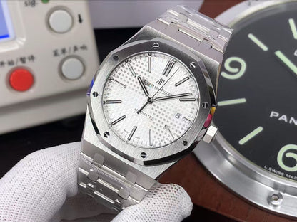 Perfect ap Royal Oak 15400 White Dial with 3120 Movement