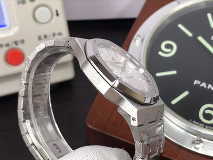 Perfect ap Royal Oak 15400 White Dial with 3120 Movement