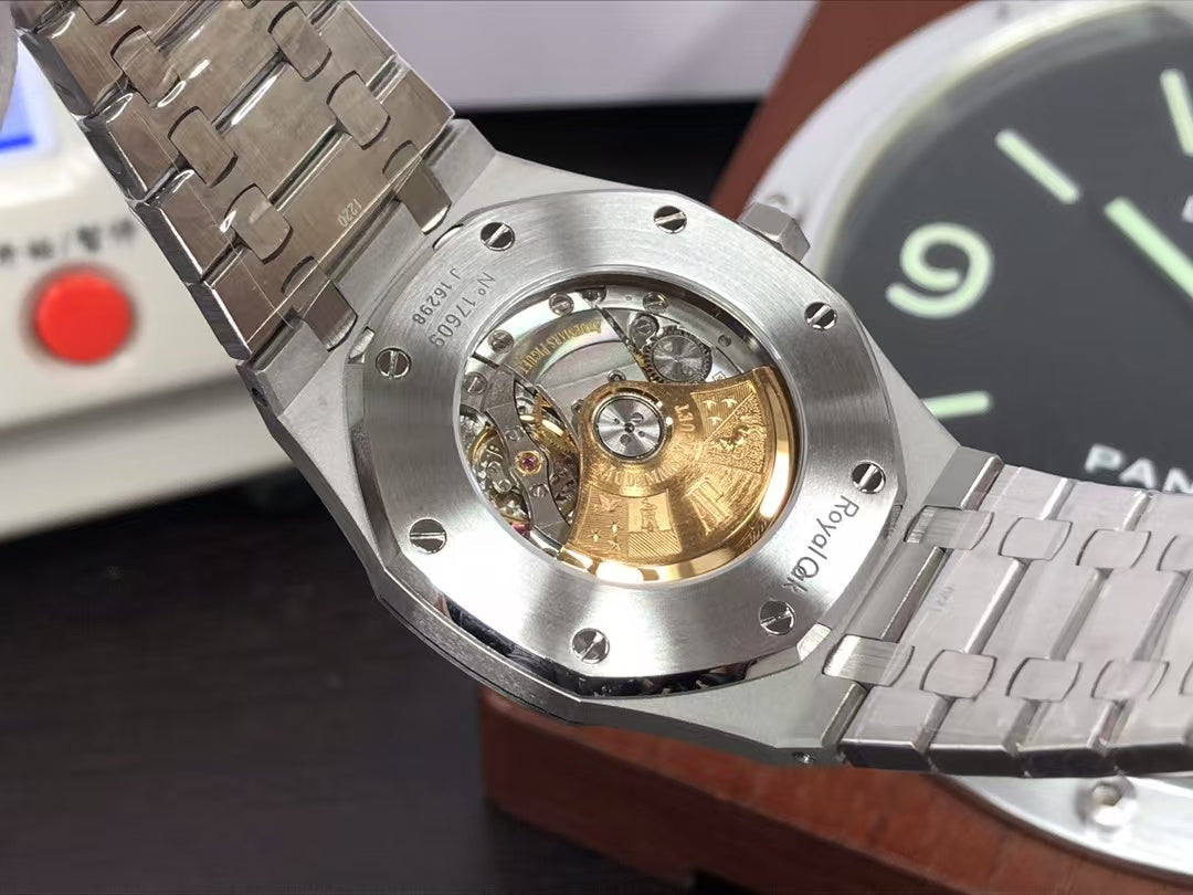 Perfect ap Royal Oak 15400 White Dial with 3120 Movement