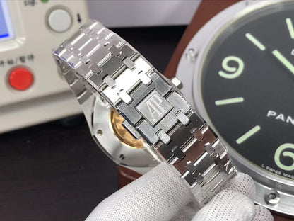 Perfect ap Royal Oak 15400 White Dial with 3120 Movement