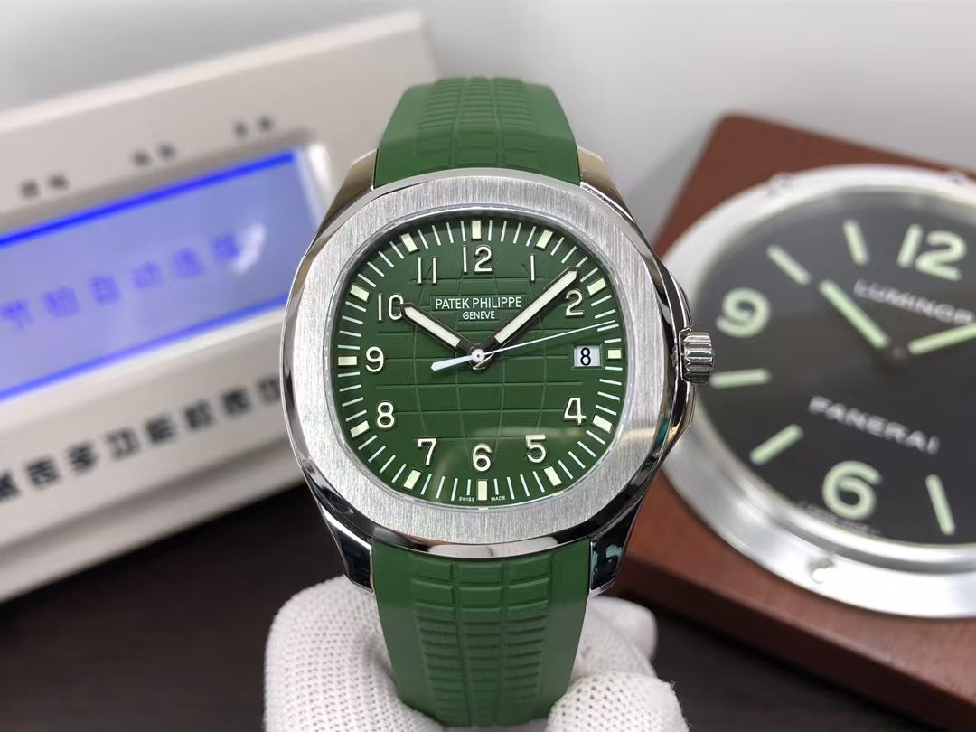 pp Aquanaut 5168G Stainless Steel Case Green Dial Green Rubber Band with 330 Movement