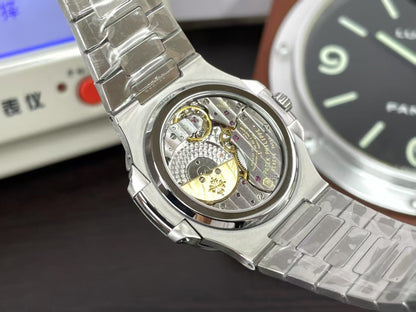 The Most High end 1:1 pp Nautilus Moon Phase 5712 with SW Dial