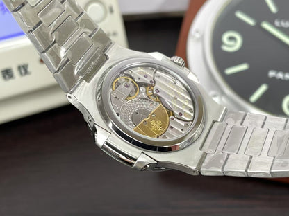 The Most High end 1:1 pp Nautilus Moon Phase 5712 with SW Dial