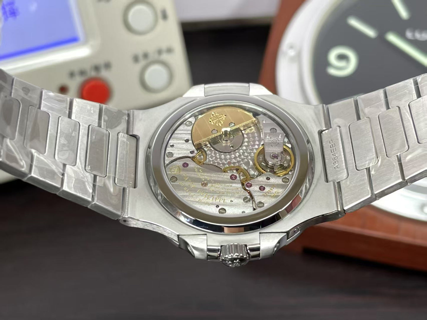 The Most High end 1:1 pp Nautilus Moon Phase 5712 with SW Dial