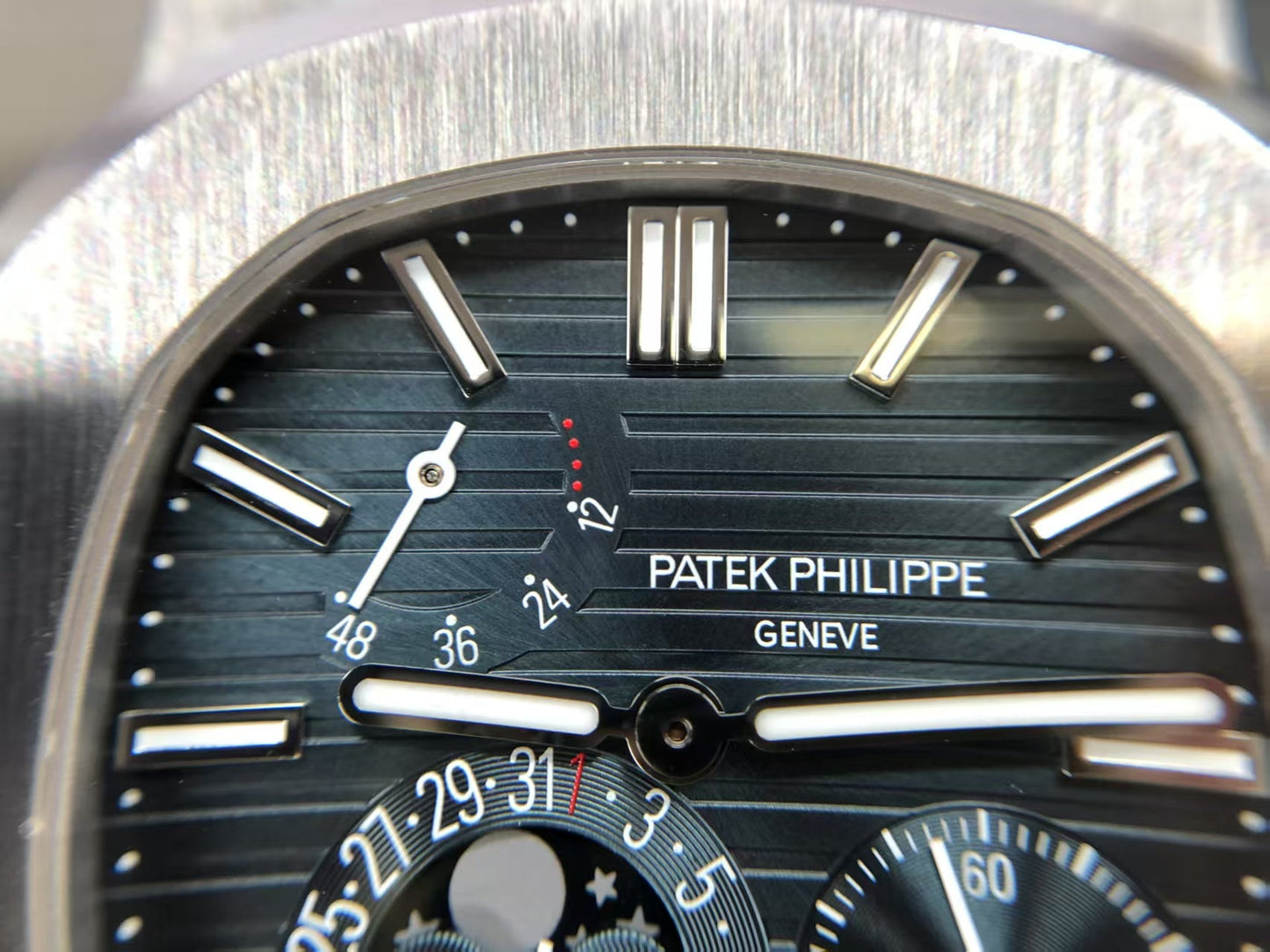 The Most High end 1:1 pp Nautilus Moon Phase 5712 with SW Dial