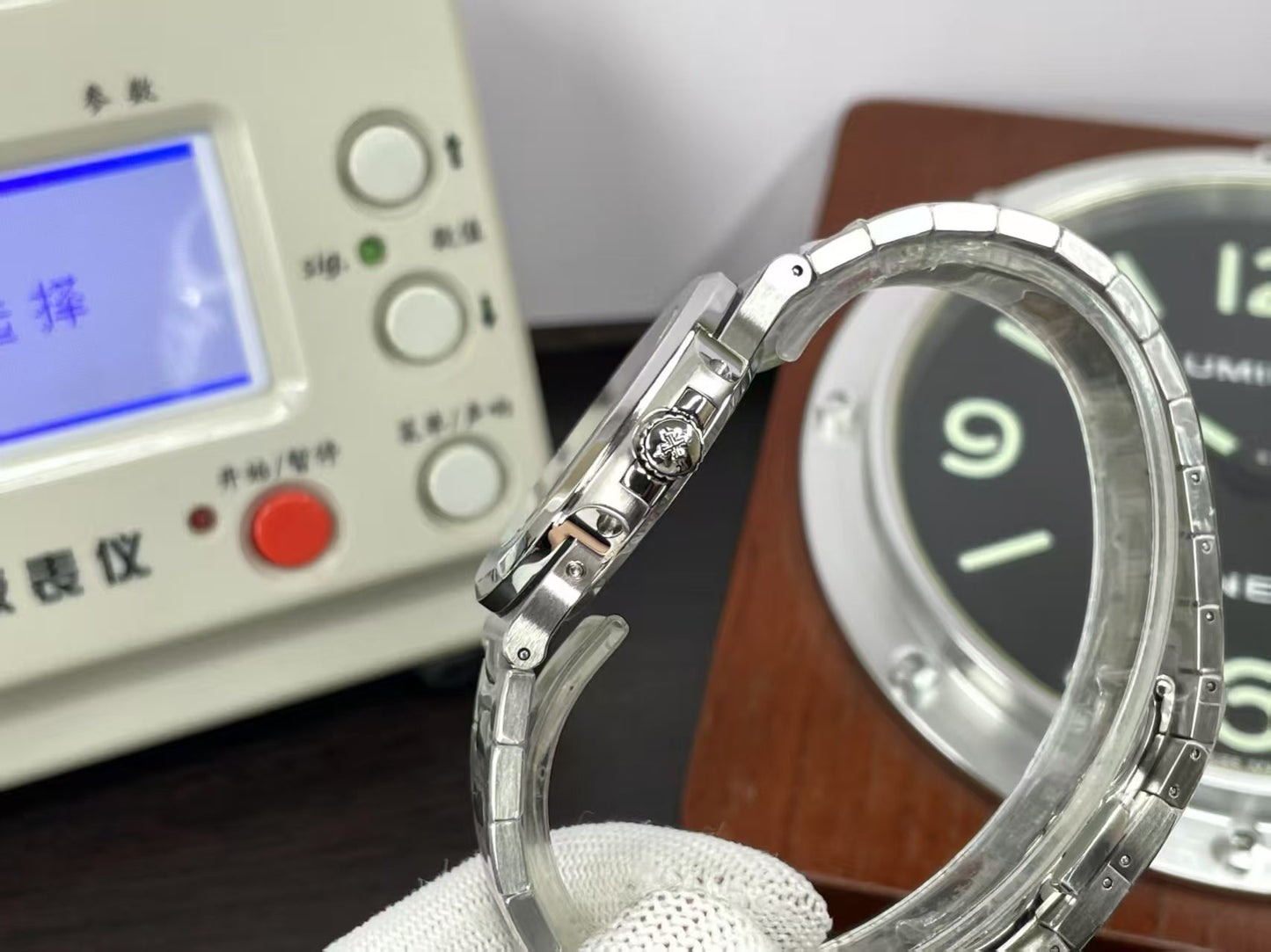 The Most High end 1:1 pp Nautilus Moon Phase 5712 with SW Dial