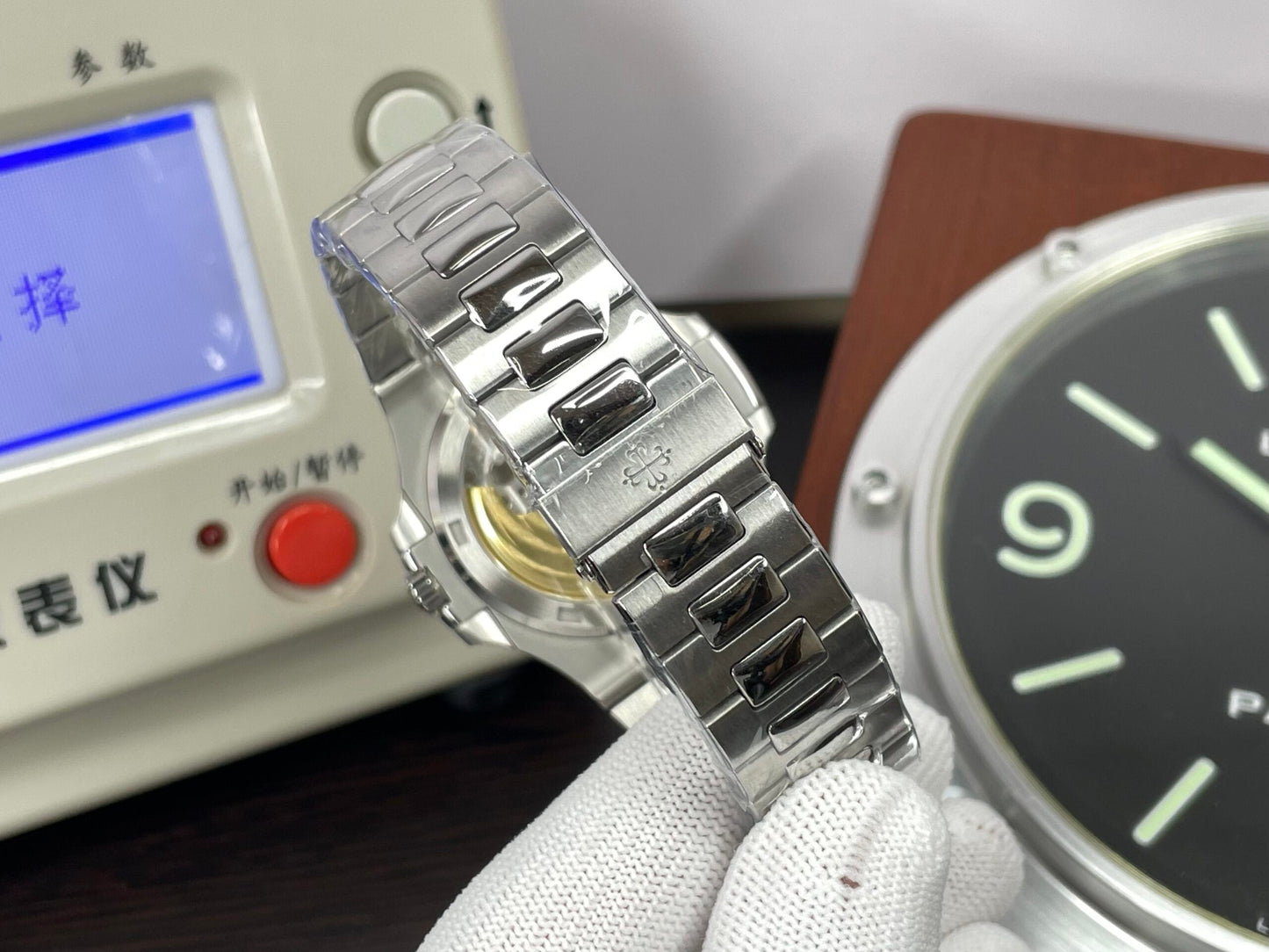 pp Nautilus 5711 Stainless Steel Case Green Dial 330 Movement