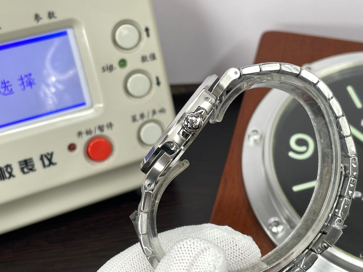 pp Nautilus 5711 Stainless Steel Case Green Dial 330 Movement
