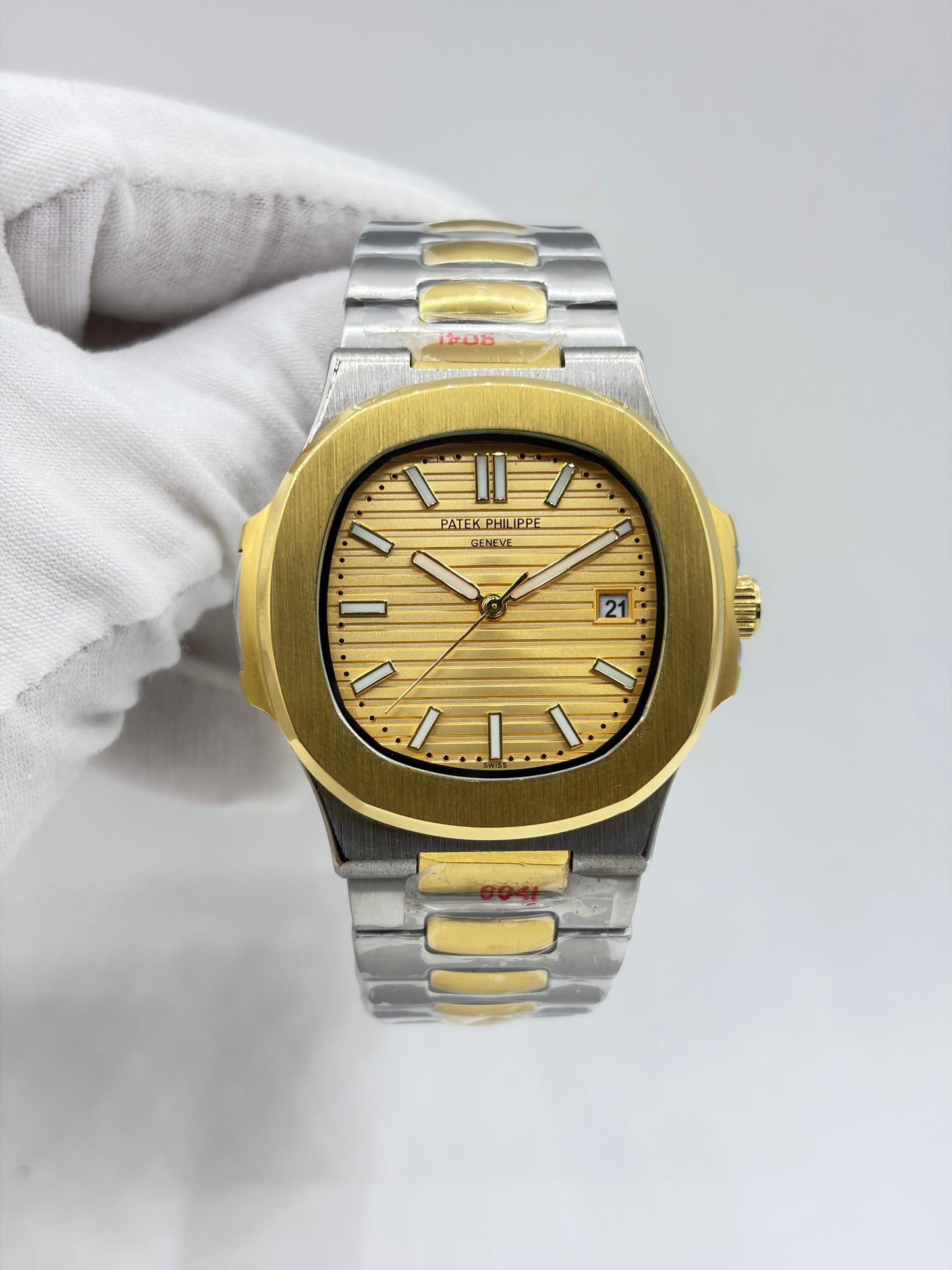 PP Nautilus 4700/1-40 MM