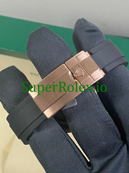 Rolex Yacht-Master 40MM Everose Gold  - Ref.116655
